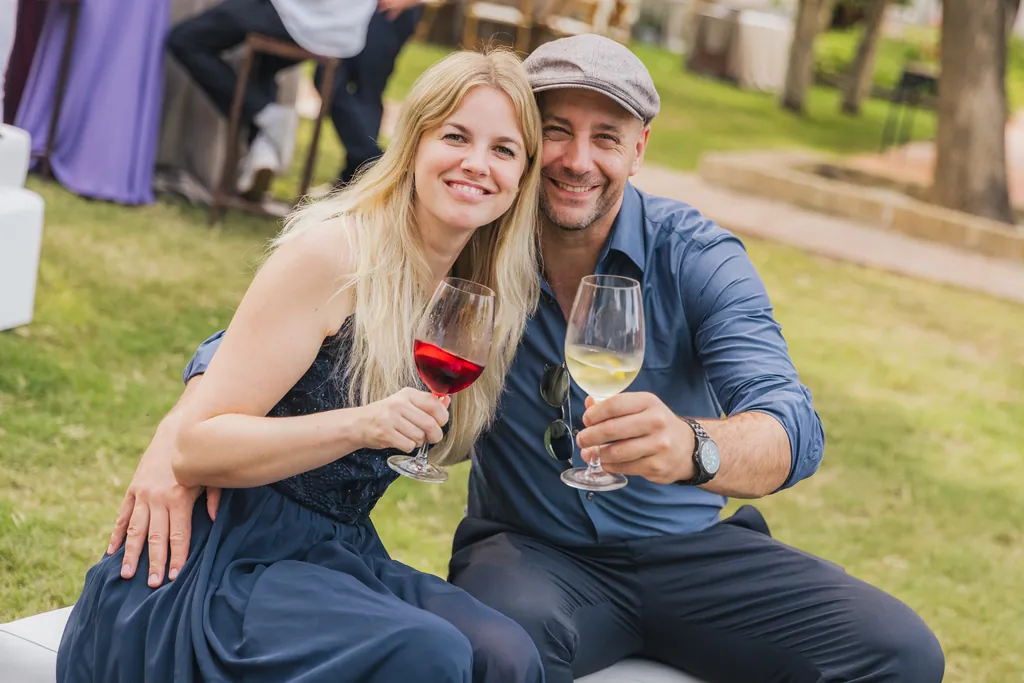 Toast sur la pelouse de la Villa Paula